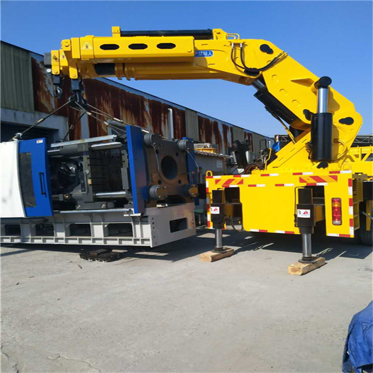 石柱 大吨位折臂吊出租费用解析：一小时租赁多少钱