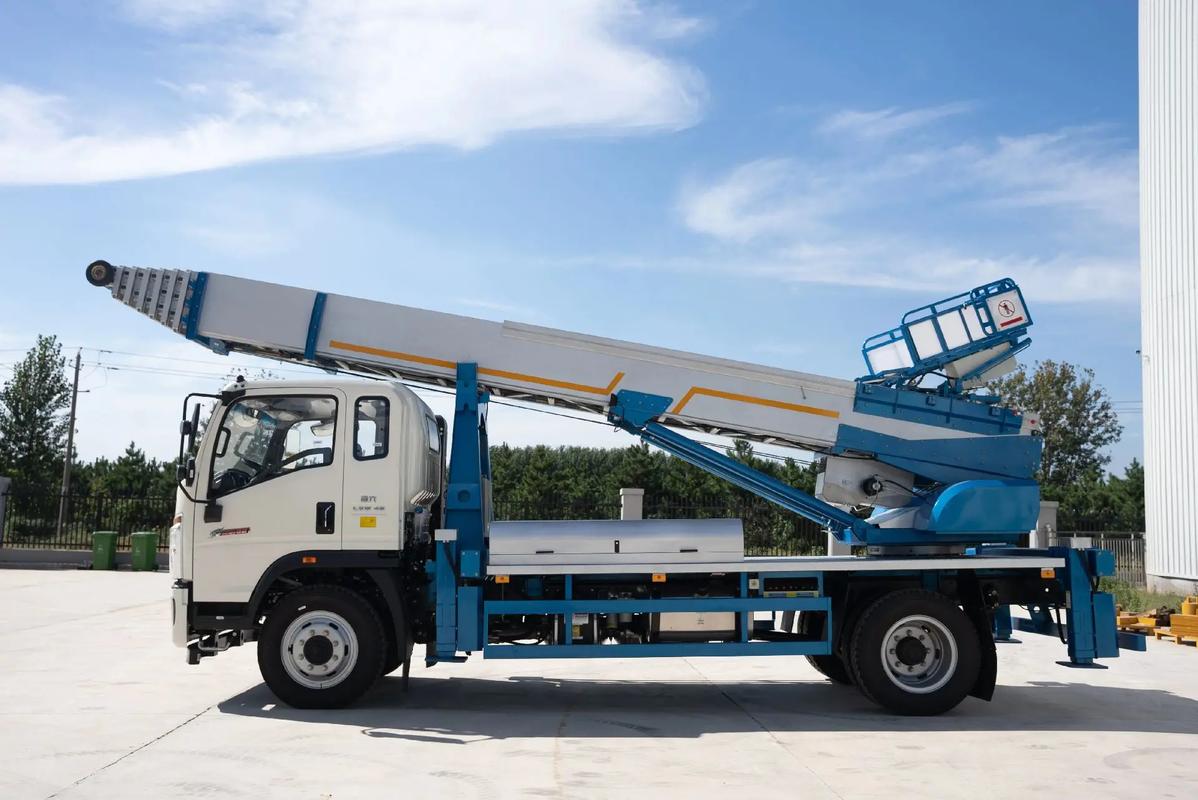 石柱云梯上料车租赁费用