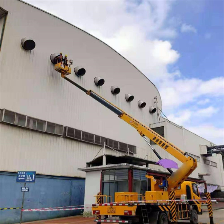 石柱高空作业车出租服务：专业广告牌安装解决方案